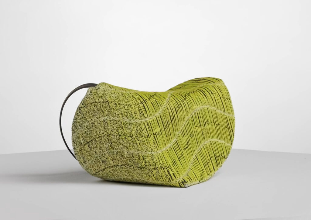 jacquard woven bag by Kelly Konings and Venczel